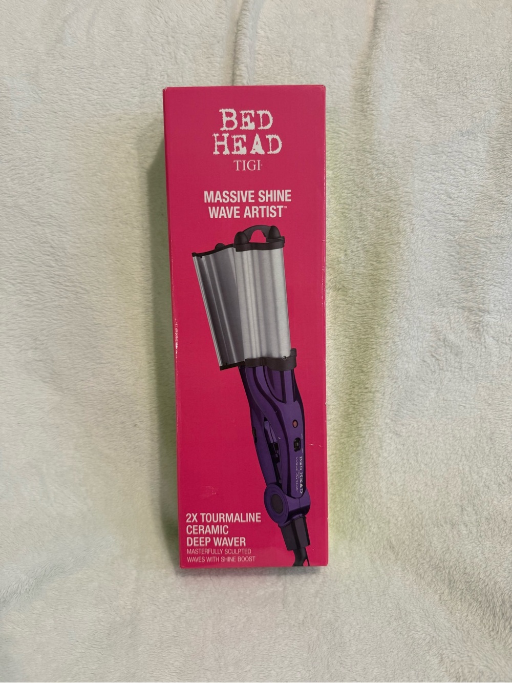 NIB BED HEAD Massive Shine Wave Artist Waver - Hot Pink